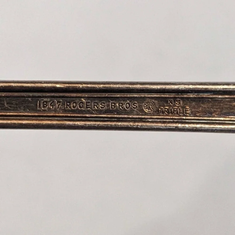 1847 Rogers Bros XS‎ Triple Silver Plate Ladle Vintage Art Deco Serving Spoon